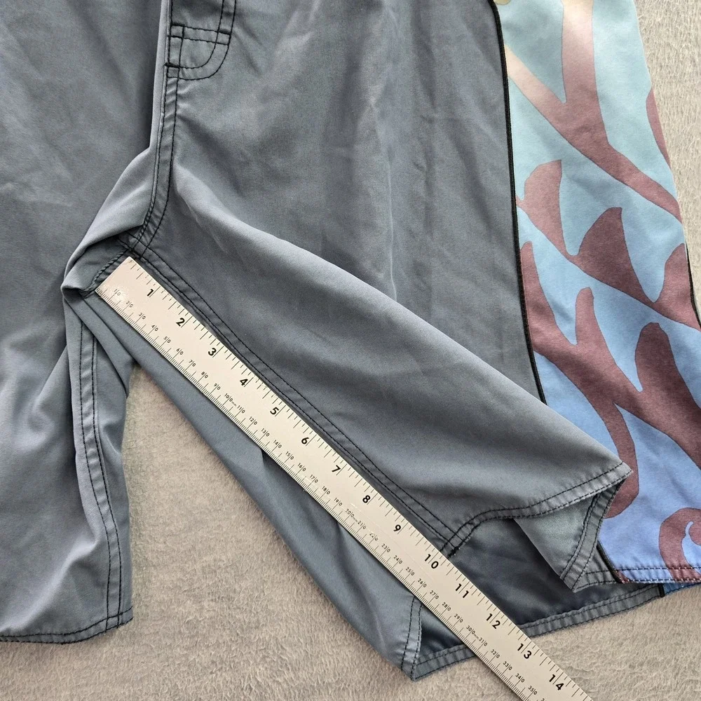 VINTAGE Crazy Shirts Men Swimwear 34 Gray Wave Embroidery‎ Board Shorts Surf Y2K